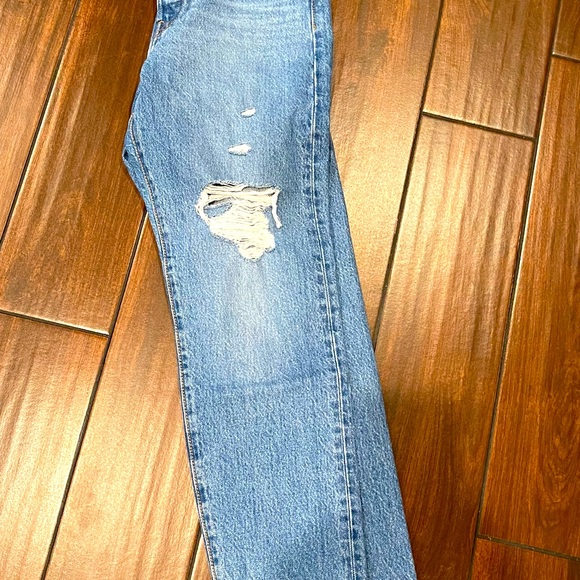Levi's Premium Wedgie Icon High-Rise Jeans
 in Athens Asleep - Picture 7 of 11